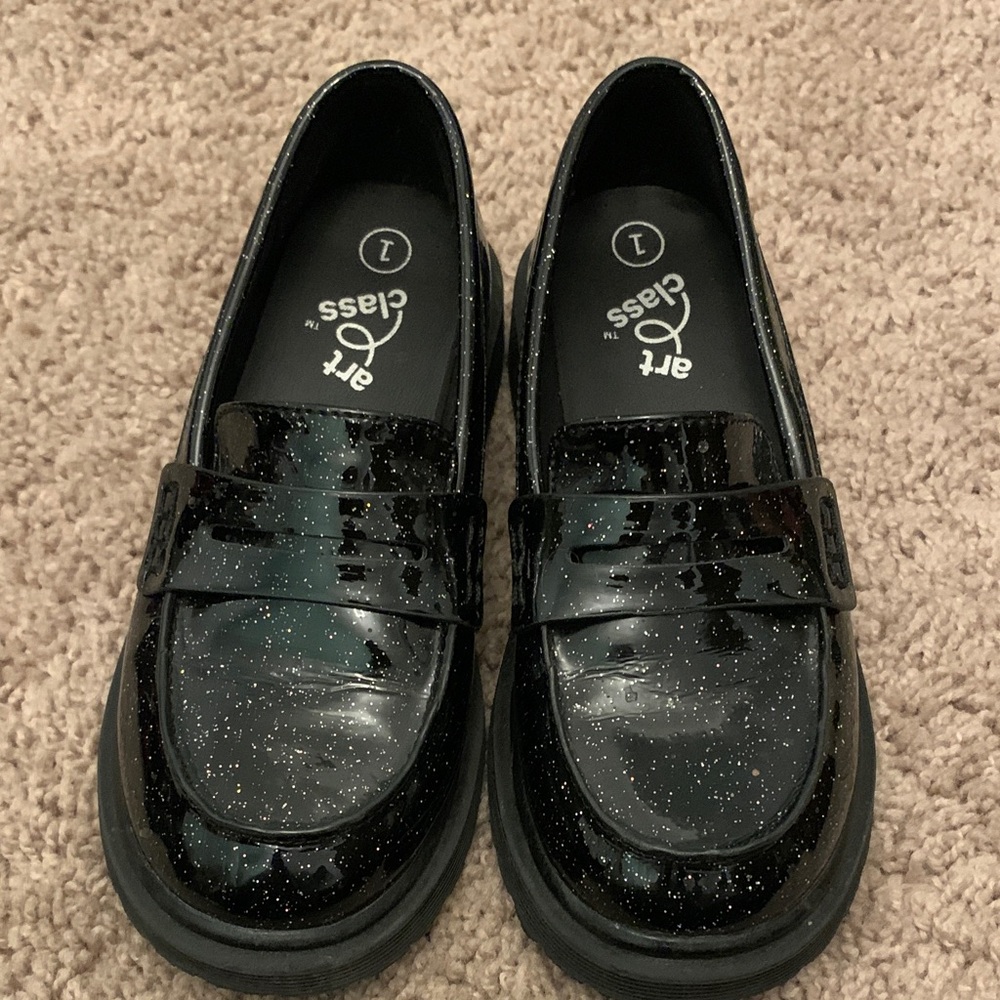 Art Class Glittery Black Kids Dress Shoes